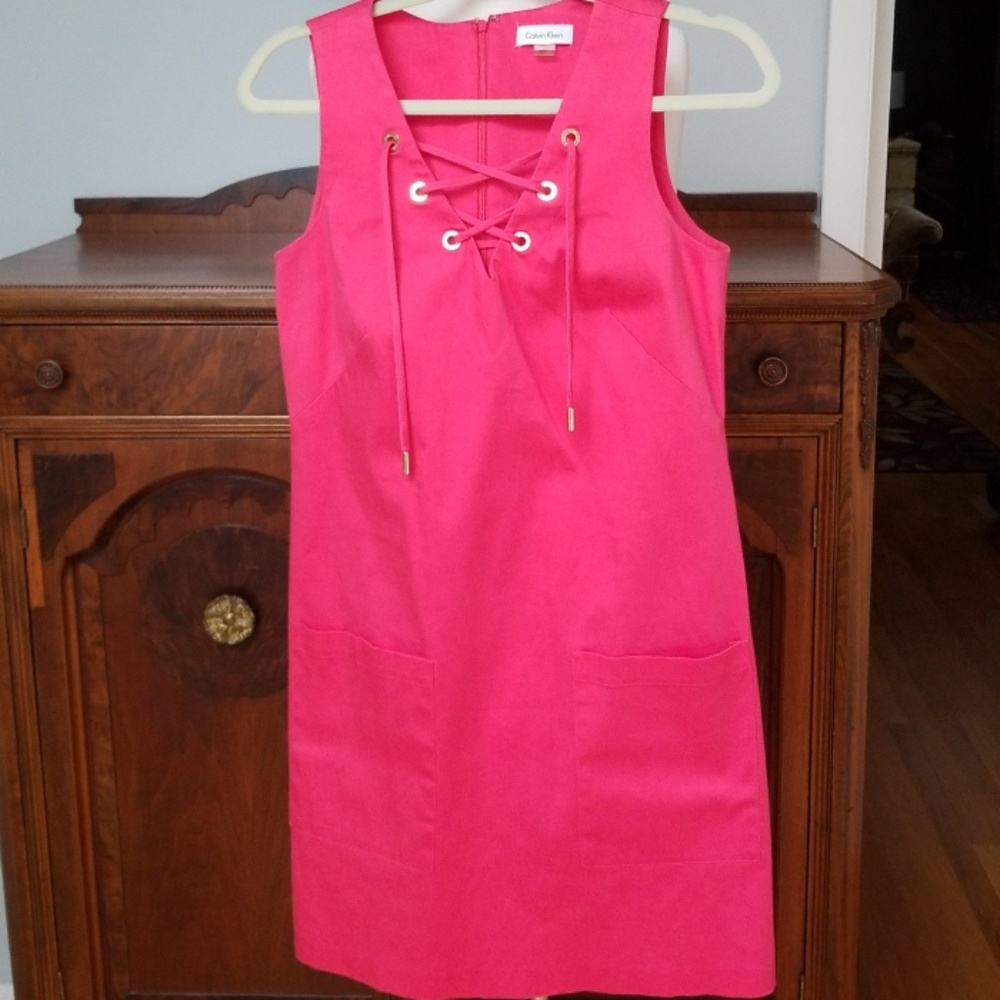 Calvin Klein Pink sleeveless, Lace-Up Dress. Size 8
